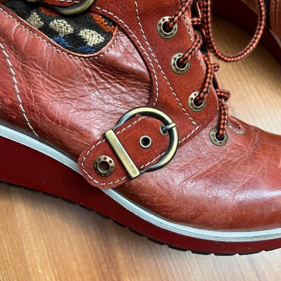 Dromedaris Genuine Leather & Tapestry Wedge Boots Sz 41 Red - Picture 8 of 11